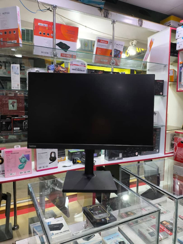 مانیتور کار کرده فریم لیس ۲۴ اینچ lenovo مدل S24e-20
