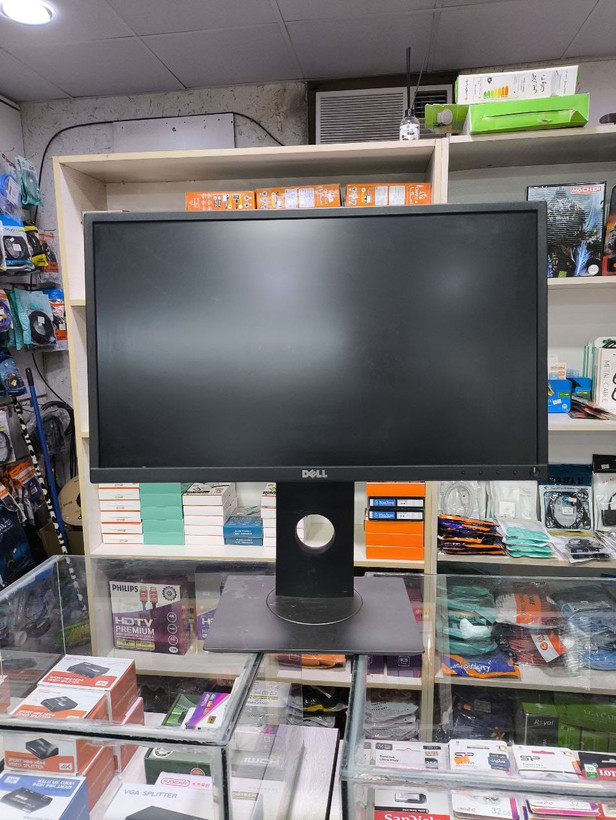 مانیتور استوک Dell P2217H (۲۲ اینچ)