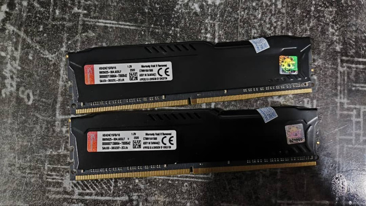 رم16 gb ddr4 2400 مدل FURY HYPERX