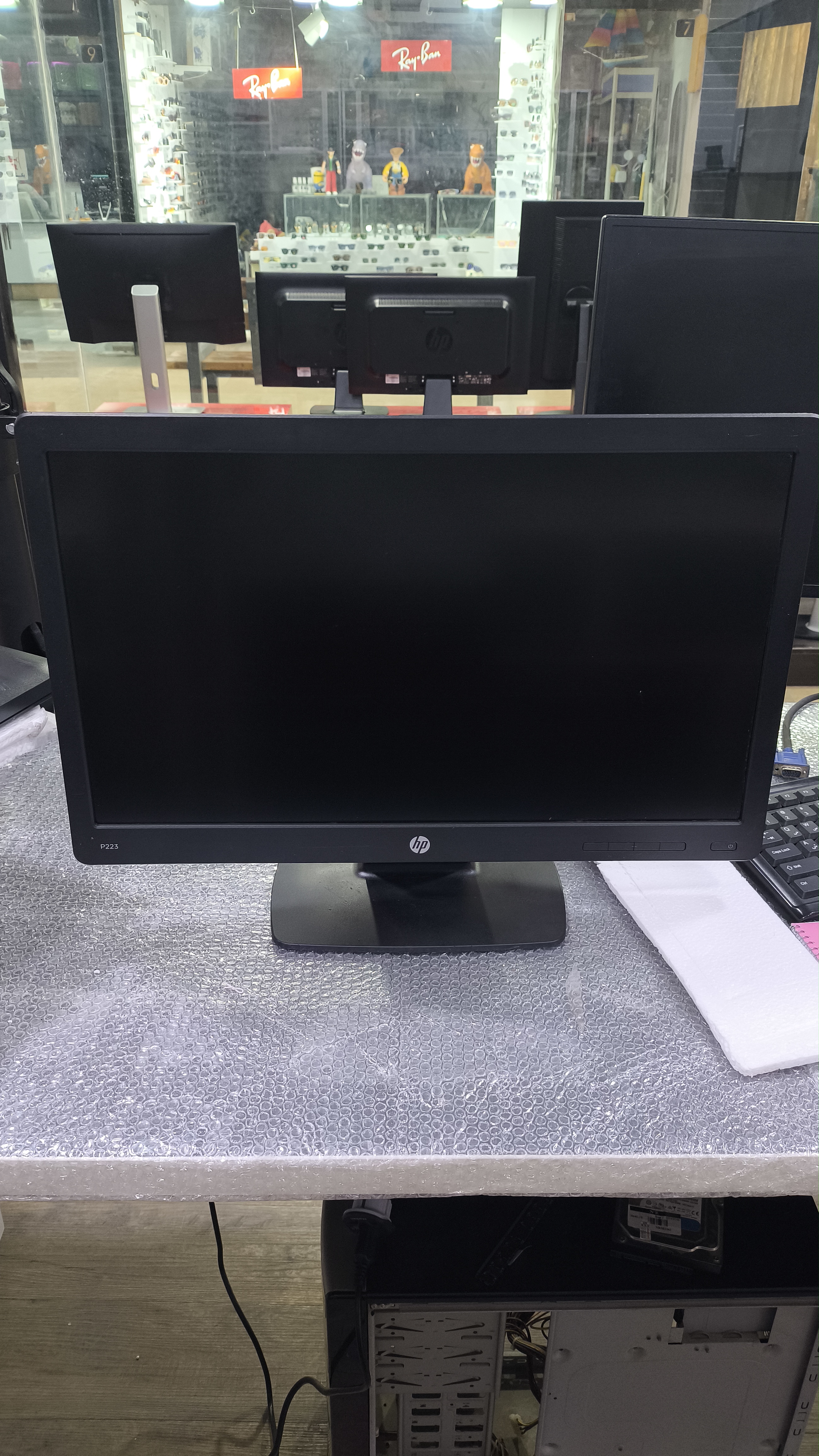 مانیتور استوک HP مدل P223 پنل TN LED